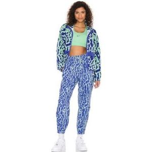 Nike Women's Sportswear Blue Jogger Pant